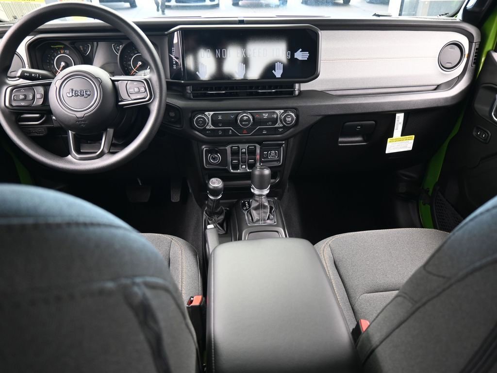 New 2026 Jeep Gladiator Sport AWD/4WD image 30