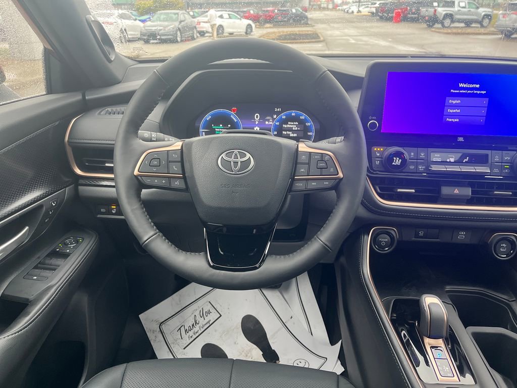 Certified 2025 Toyota Grand Highlander AWD Hybrid image 13
