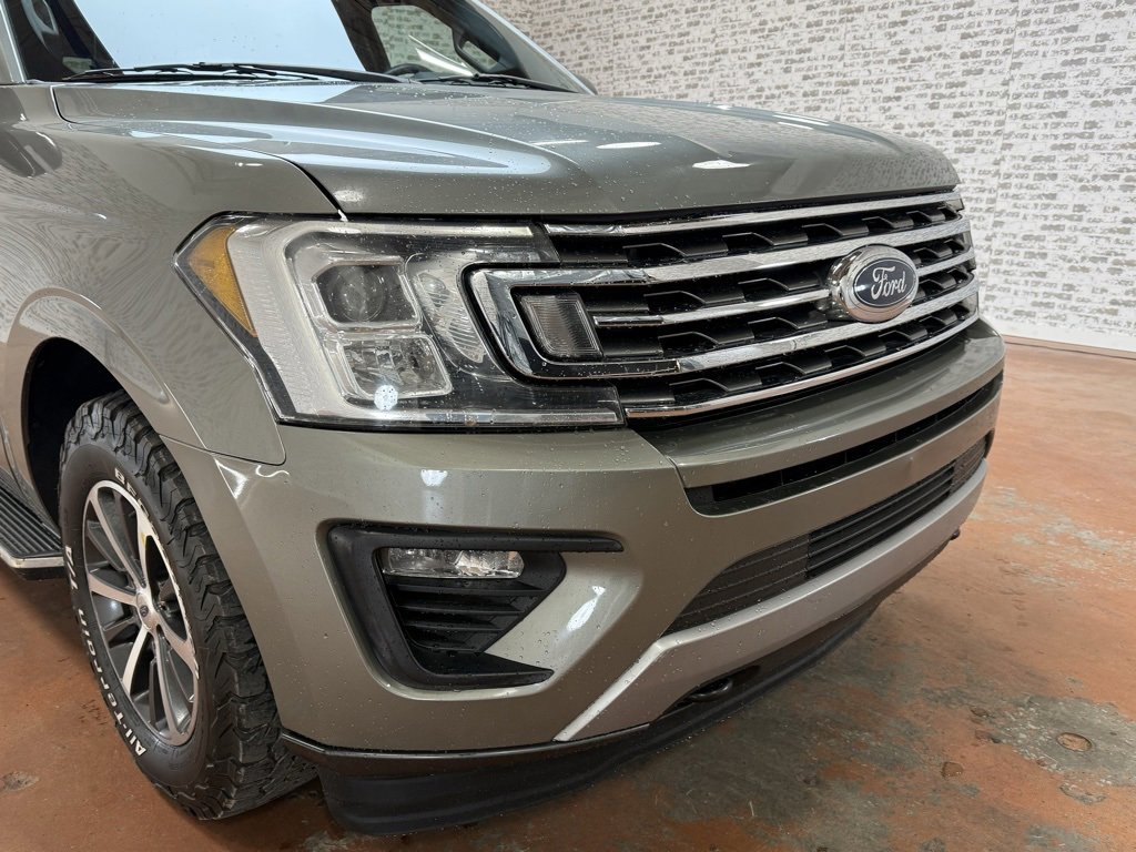 Used 2019 Ford Expedition XLT w/ Equipment Group 202A image 7