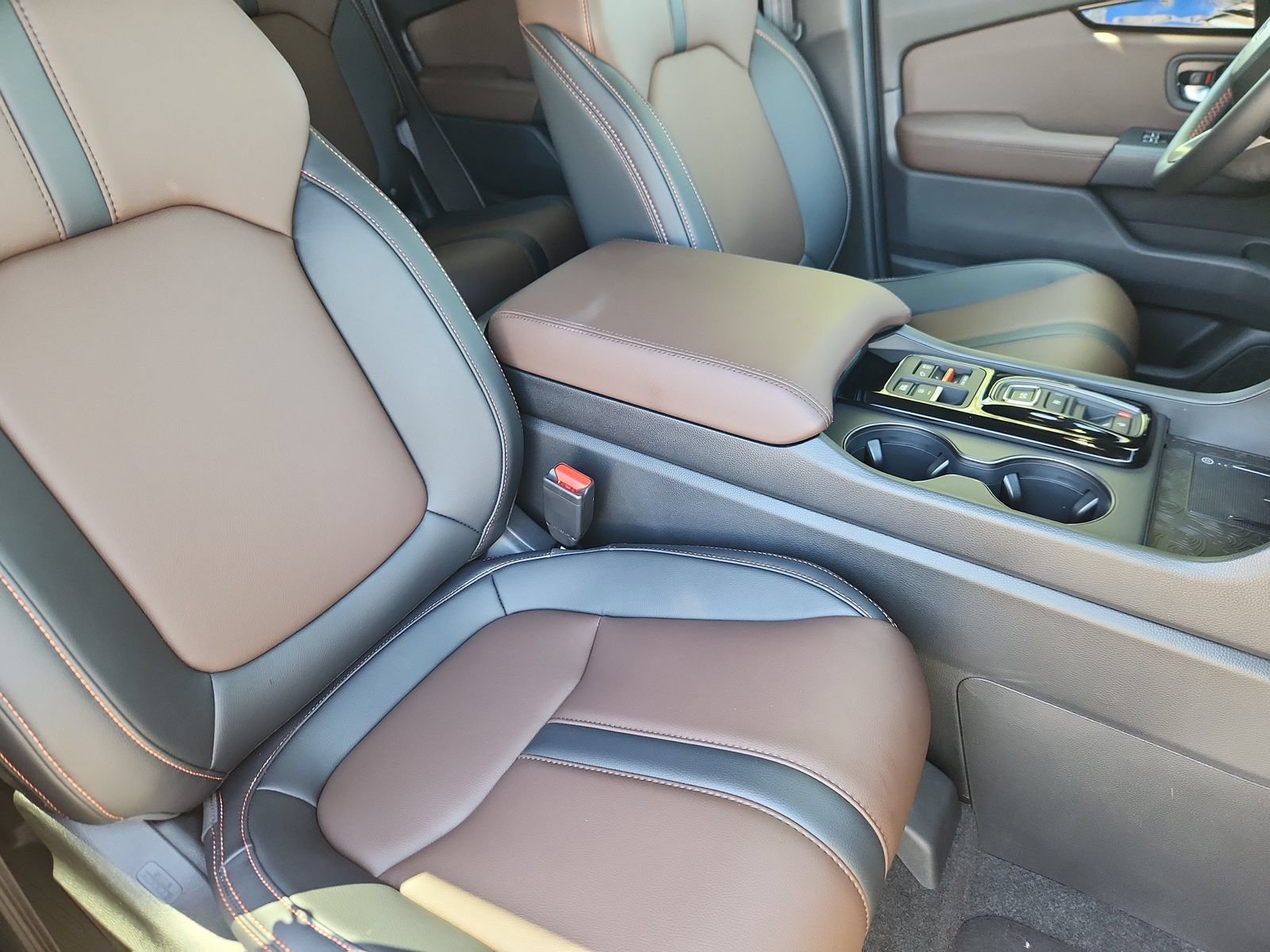 Certified 2026 Honda Pilot TrailSport image 14