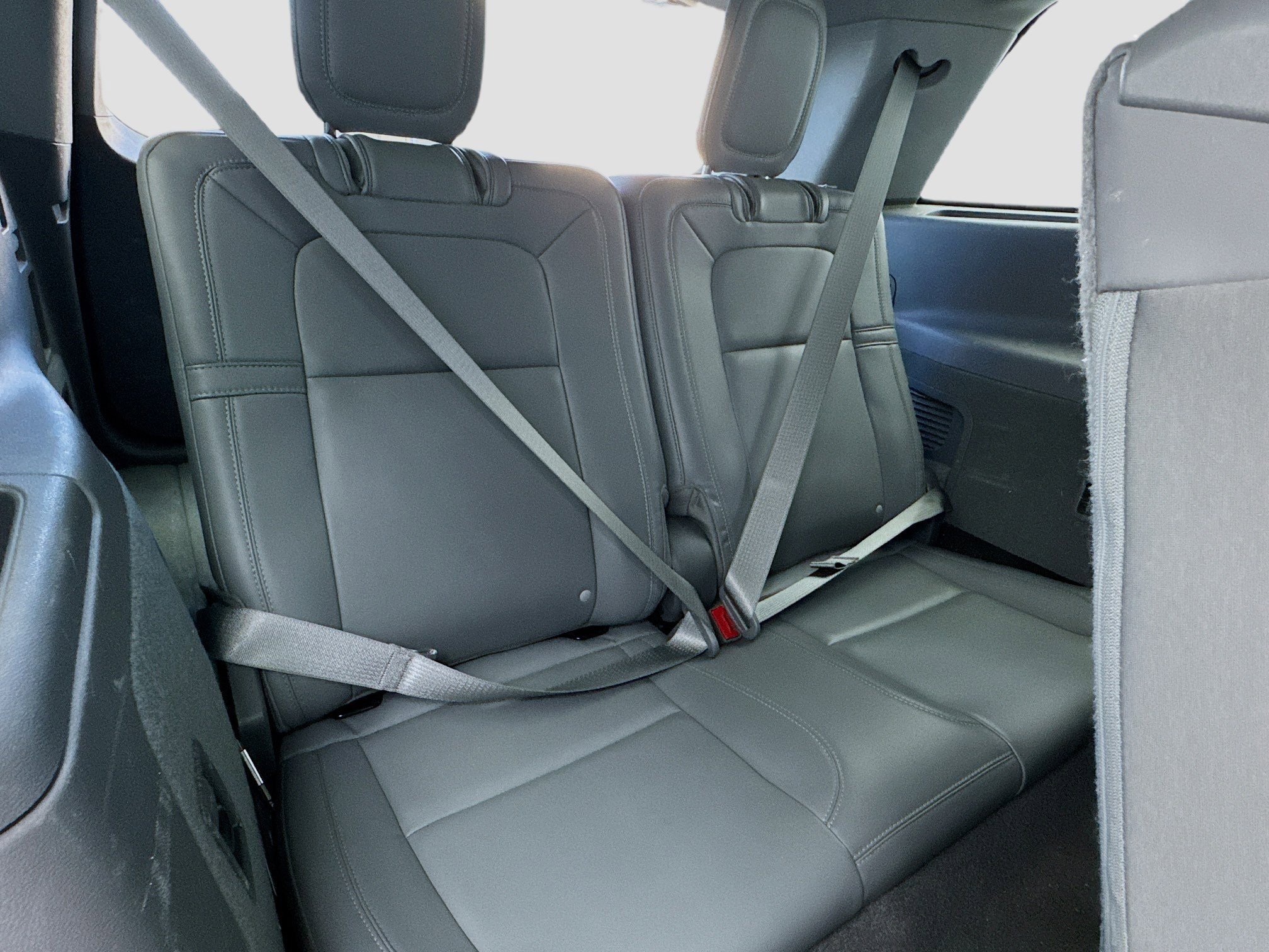 Used 2020 Lincoln Aviator Reserve image 19