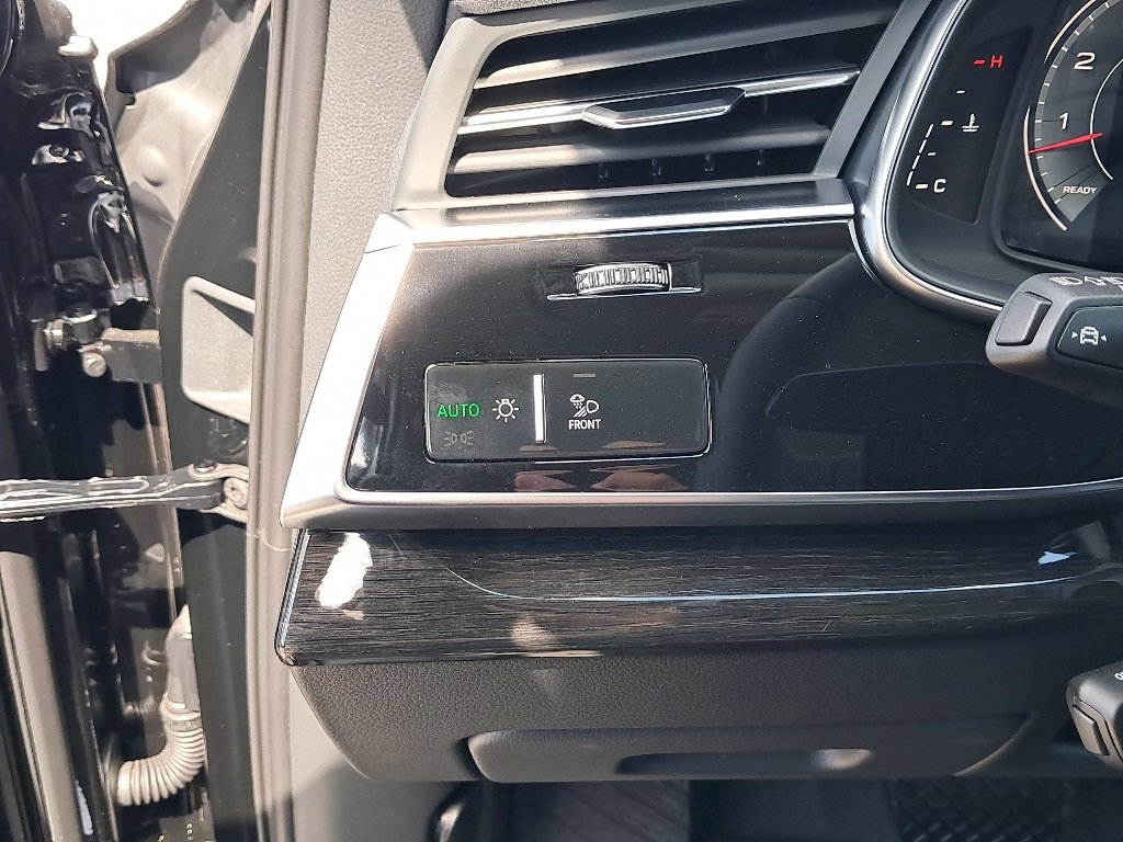 New 2025 Audi Q7 3.0T Premium Plus image 11