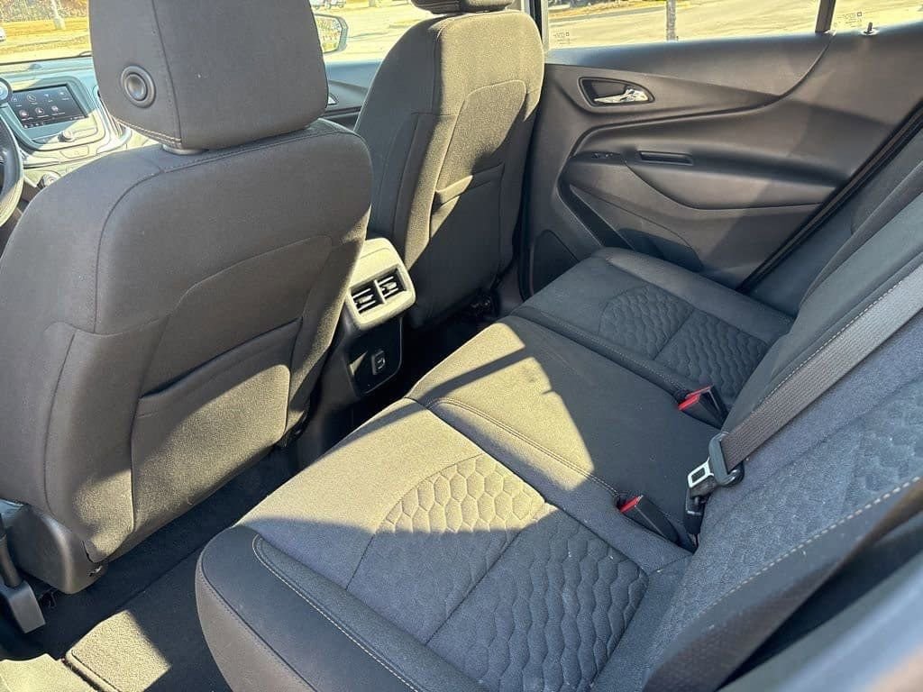 Used 2020 Chevrolet Equinox LT image 17