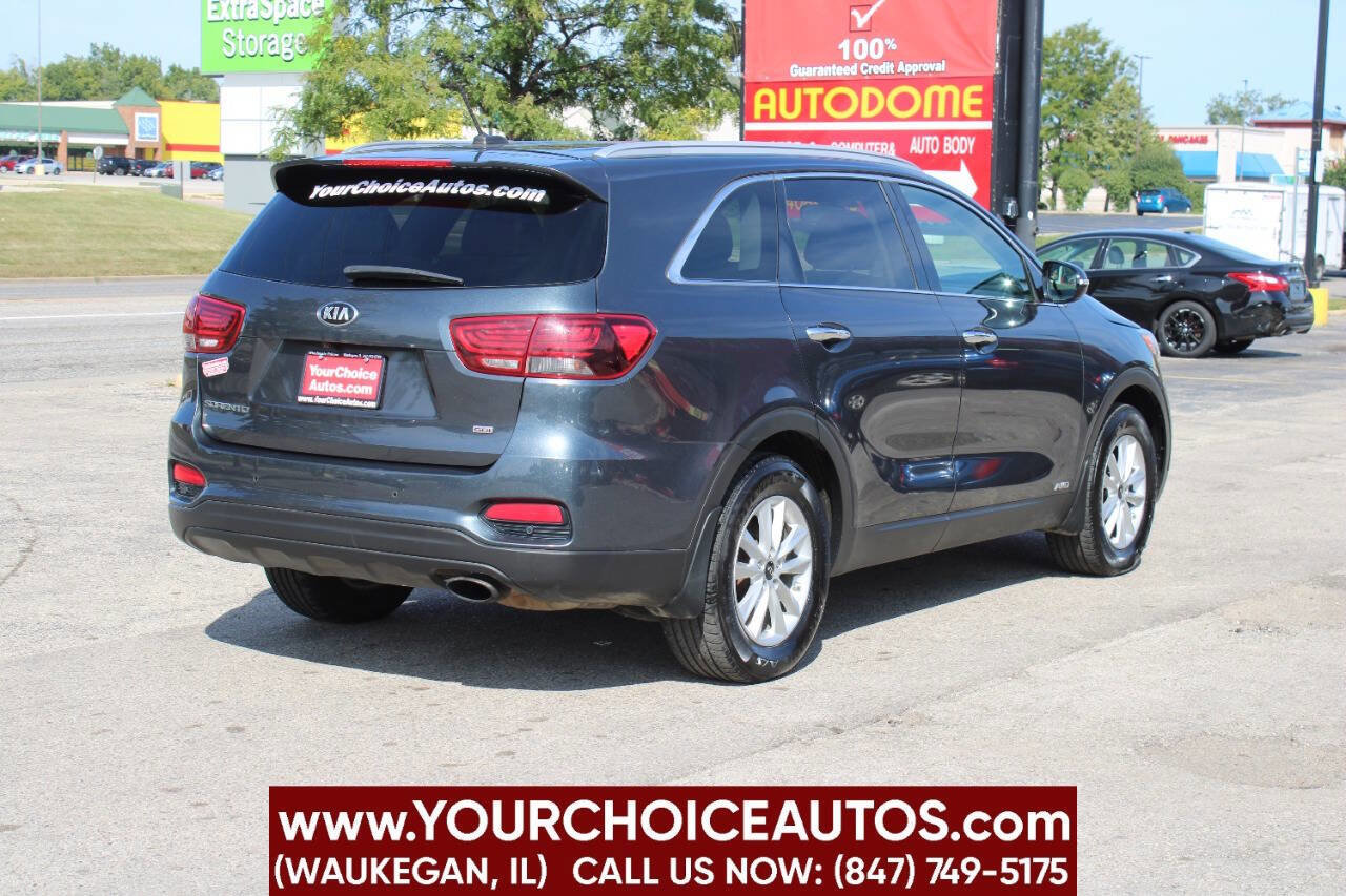 Used 2020 Kia Sorento LX w/ LX I4 Convenience Package image 5