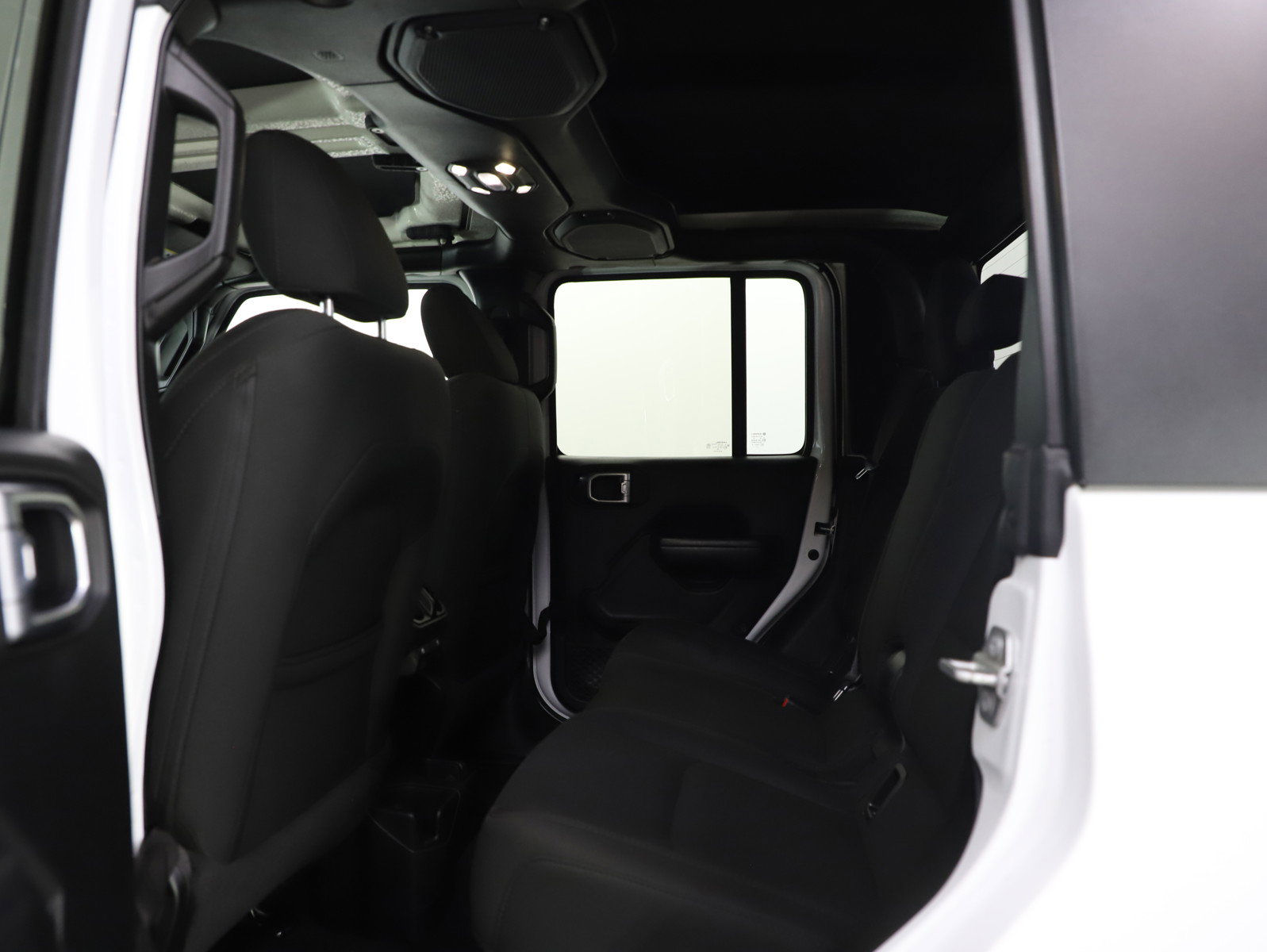 Used 2020 Jeep Gladiator Sport w/ Quick Order Package 24S image 16