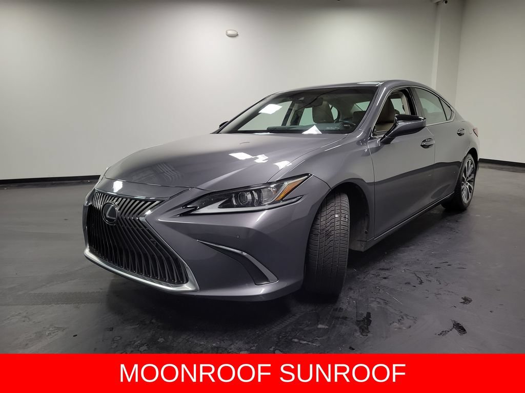 Used 2019 Lexus ES 350 w/ Premium Package FWD image 4