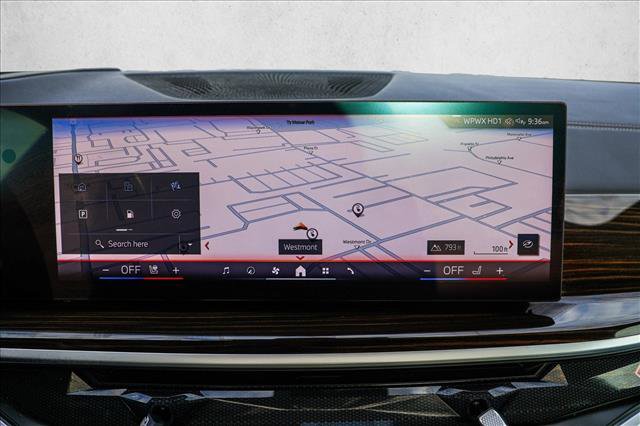 Used 2024 BMW X5 xDrive50e image 18