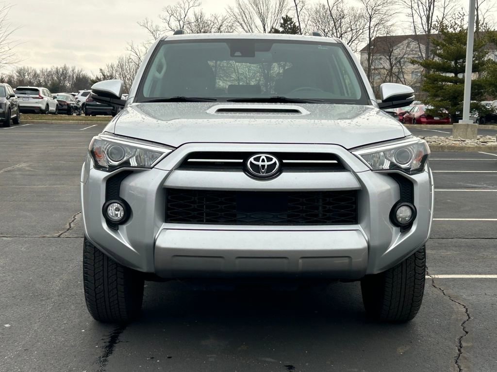 Used 2020 Toyota 4Runner TRD Off-Road Premium w/ Moonroof Package image 2
