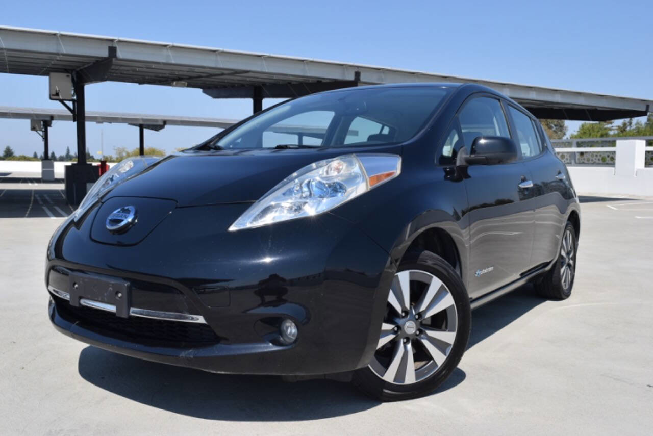 Used 2015 Nissan Leaf SL w/ Premium Package image 1