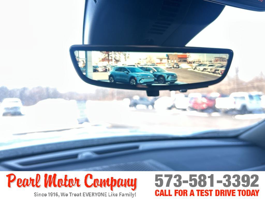 New 2026 GMC Acadia Denali w/ Super Cruise Package image 17