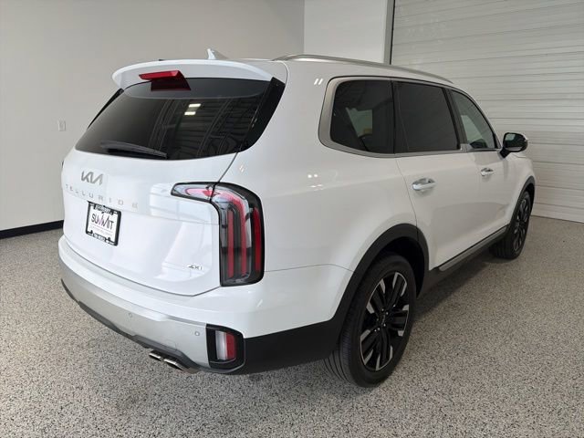 Used 2023 Kia Telluride SX image 3