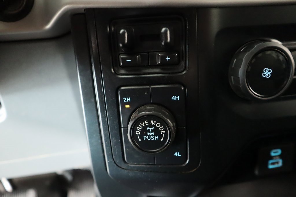 Used 2023 Ford F150 XL w/ Trailer Tow Package image 7