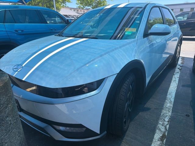 Used 2024 Hyundai Ioniq 5 SEL RWD image 2
