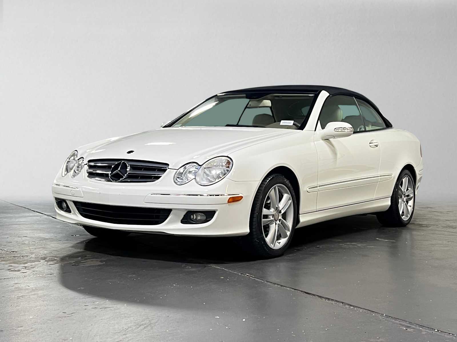 Used 2008 Mercedes-Benz CLK 350 Cabriolet image 7