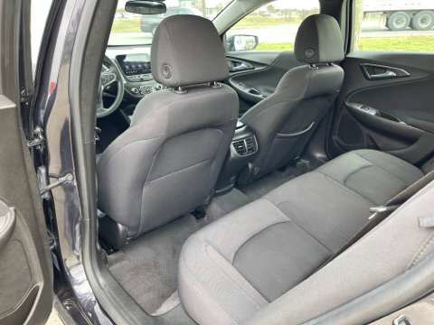 Used 2023 Chevrolet Malibu LT image 45
