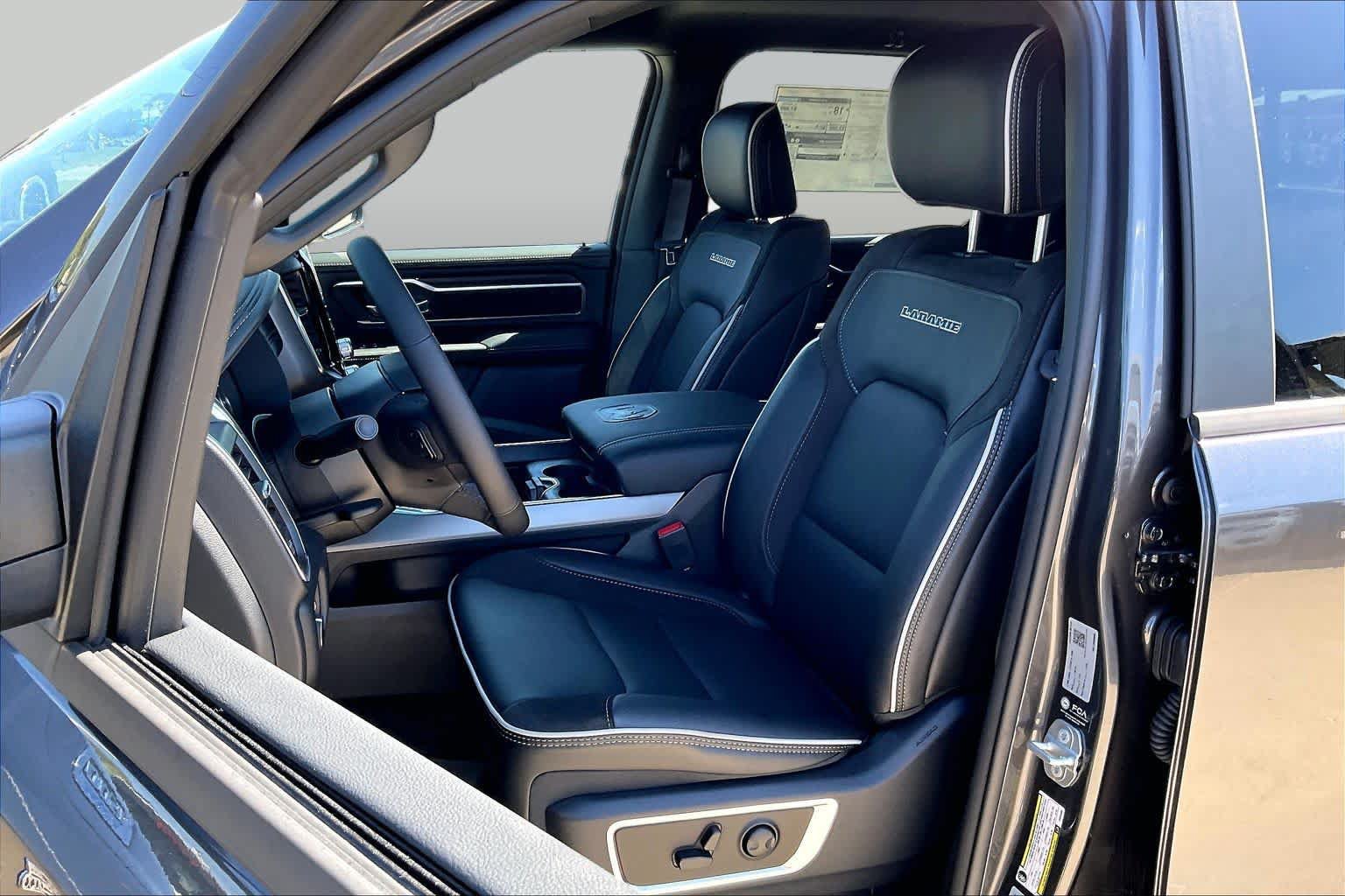 New 2027 RAM 1500 Laramie w/ Bed Utility Group AWD/4WD image 9