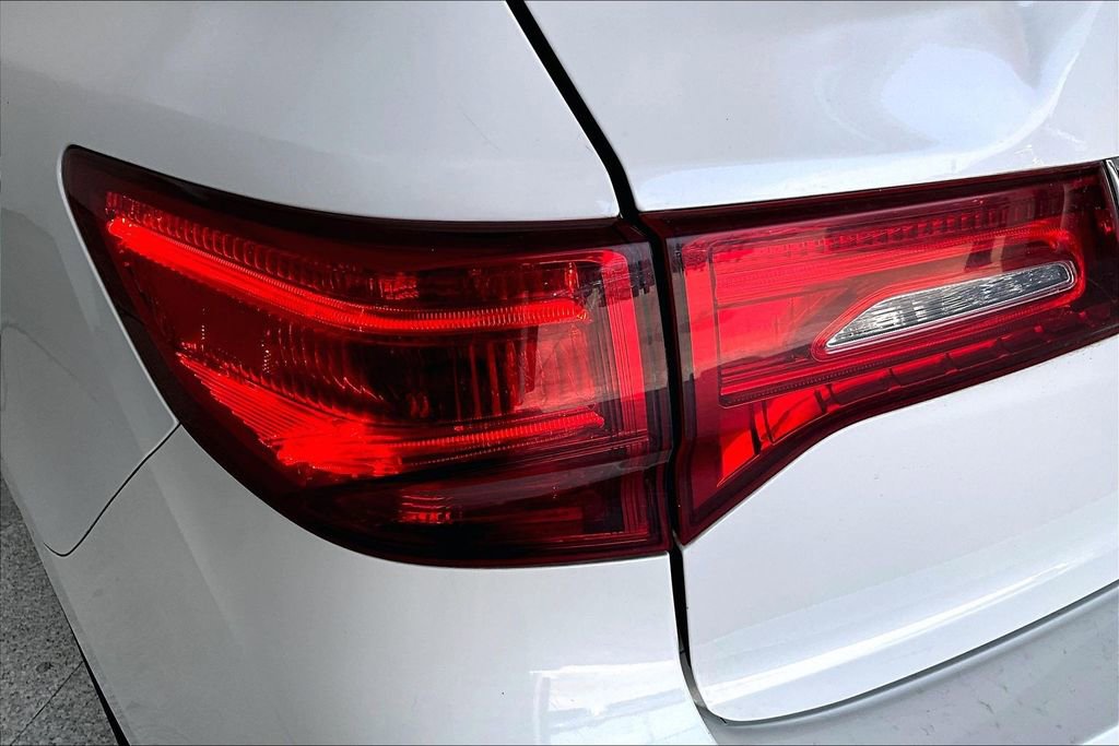 Used 2018 Acura MDX SH-AWD w/ Technology Package image 38