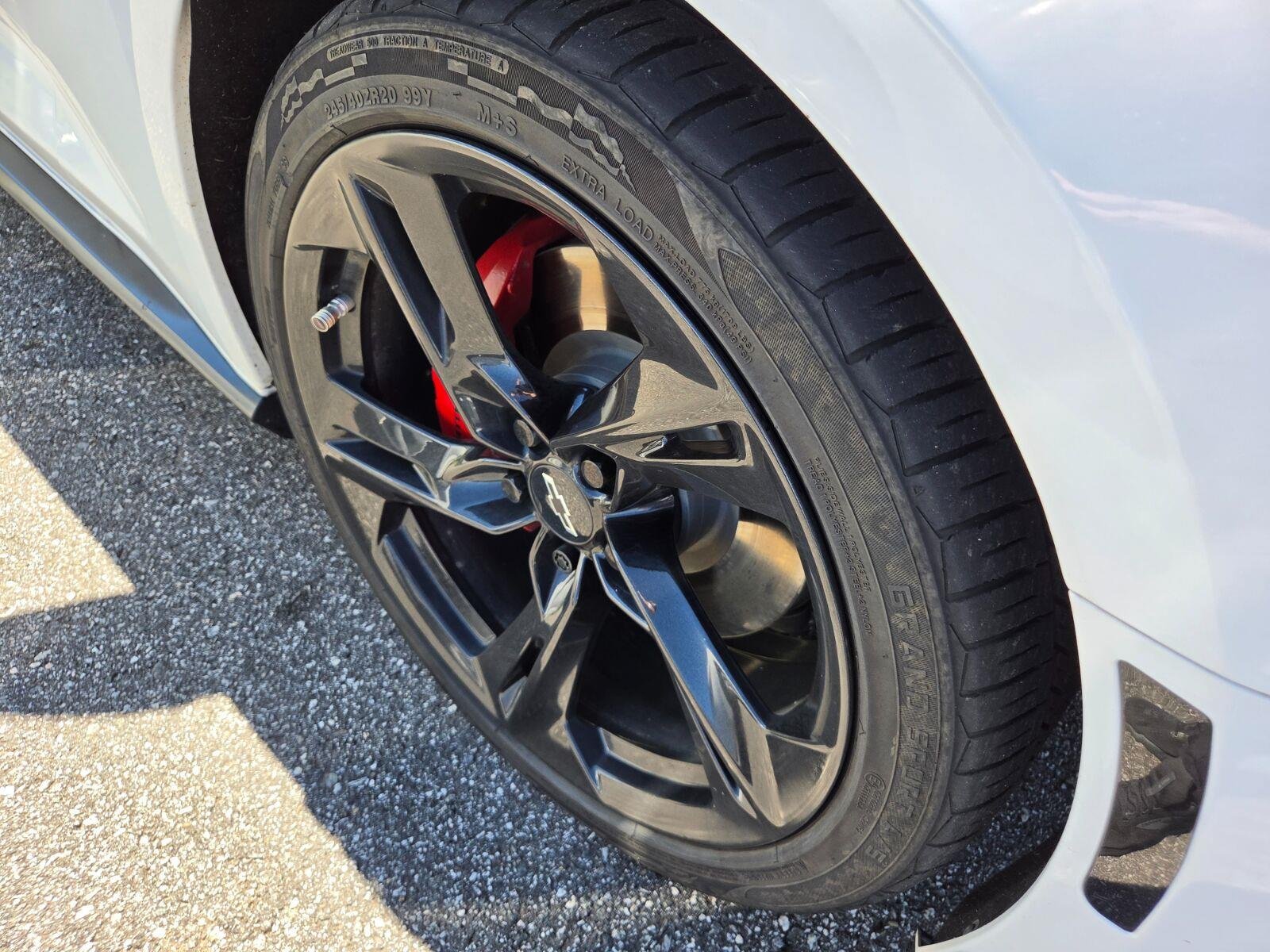 Used 2022 Chevrolet Camaro LT w/ RS Package RWD image 4