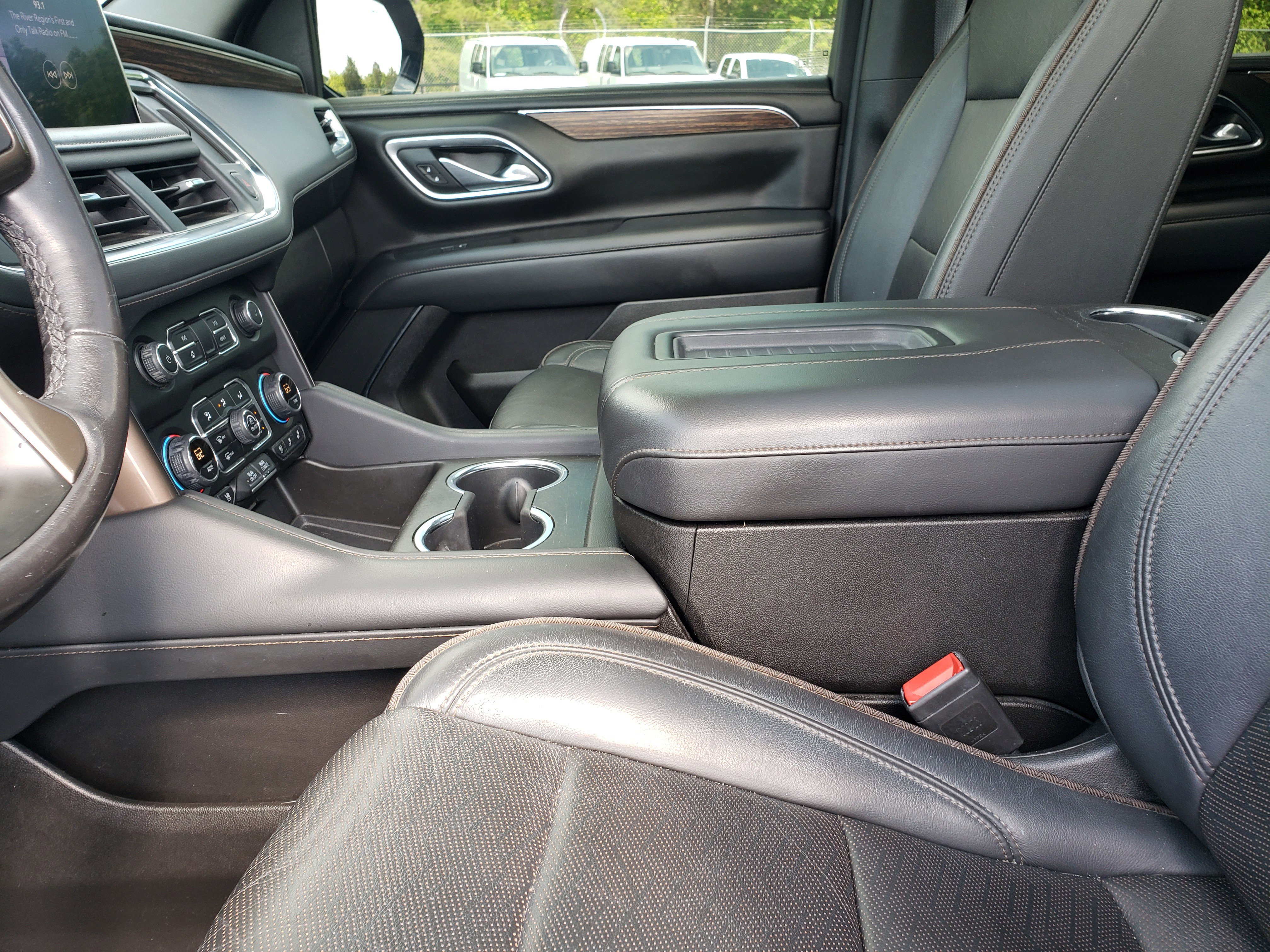 Used 2021 Chevrolet Suburban High Country image 26