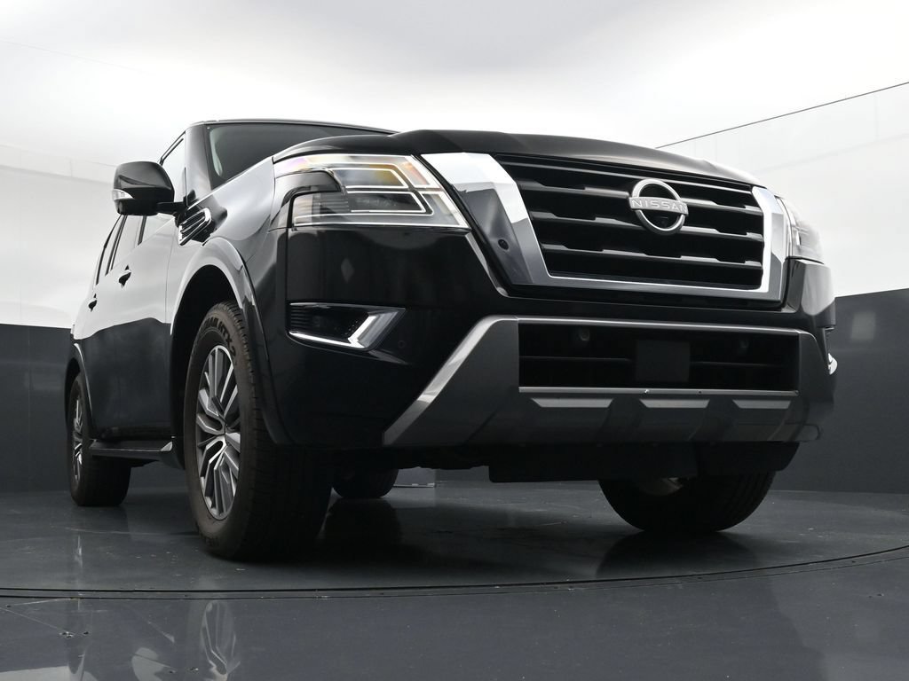 Used 2024 Nissan Armada SL w/ Captain's Chairs Package AWD/4WD image 29