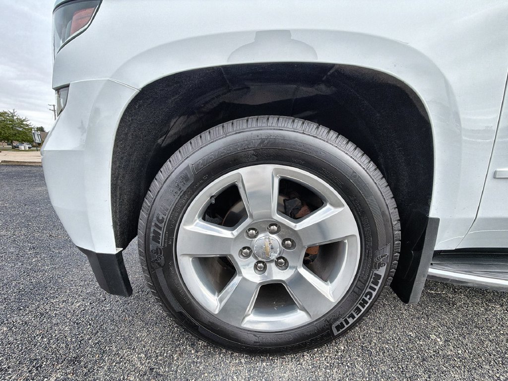 Used 2020 Chevrolet Suburban Premier w/ Max Trailering Package AWD/4WD image 17