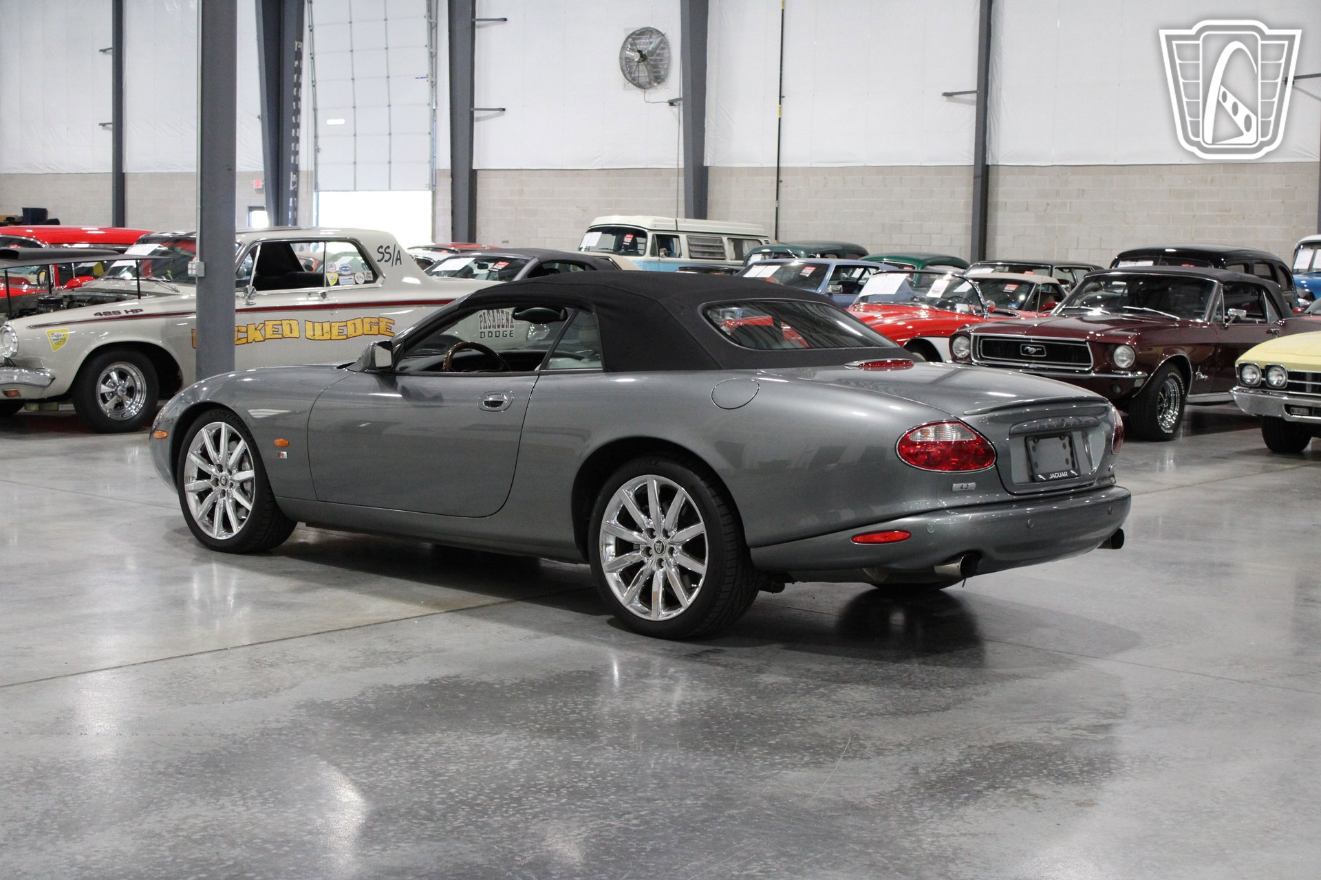 Used 2004 Jaguar XK8 Convertible RWD image 3