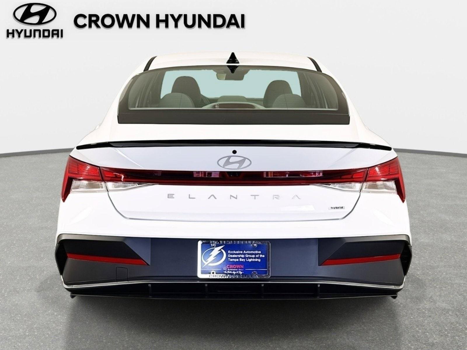 New 2025 Hyundai Elantra SEL w/ Cargo Package FWD image 6