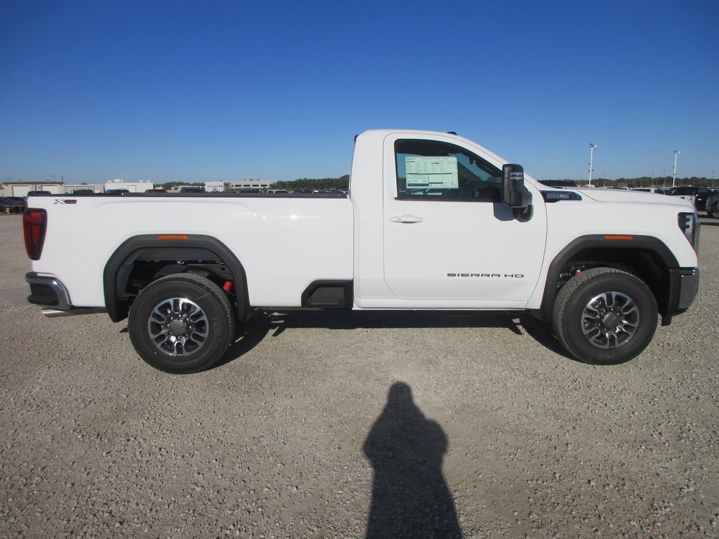 New 2026 GMC Sierra 2500 SLE image 3