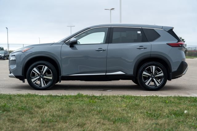 Used 2022 Nissan Rogue Platinum w/ Head-Up Display Package image 4