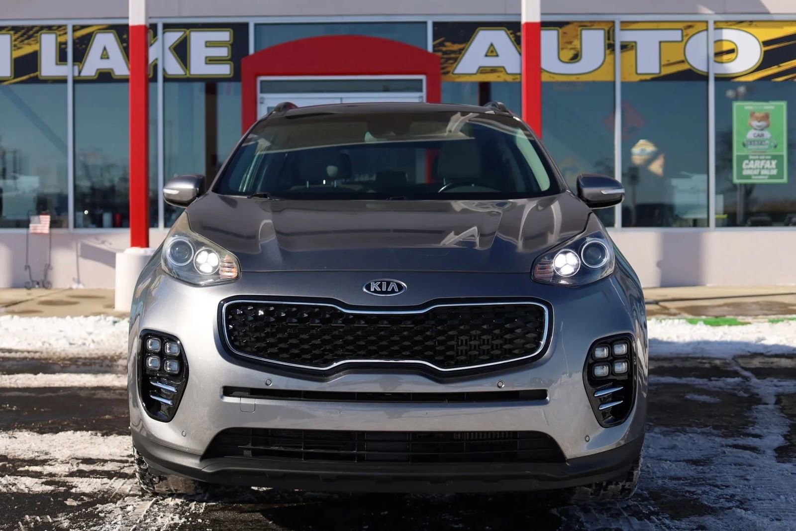 Used 2018 Kia Sportage SX image 2