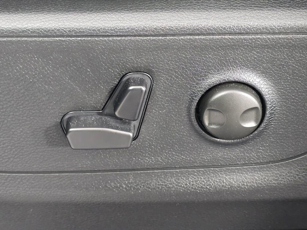 New 2026 RAM 1500 Big Horn w/ Night Edition image 30