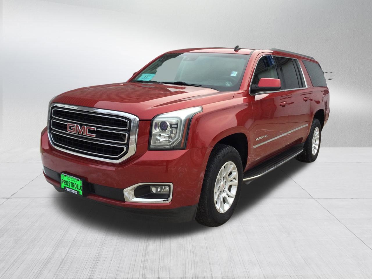 Used 2015 GMC Yukon XL SLT image 2