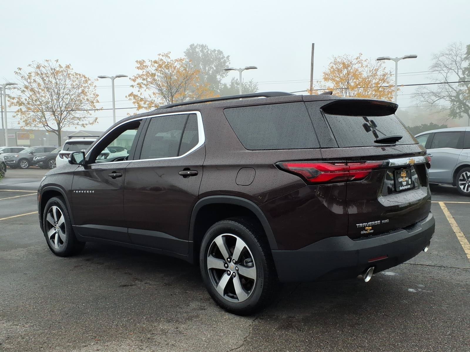 Used 2023 Chevrolet Traverse LT w/ LT Premium Package AWD/4WD image 10