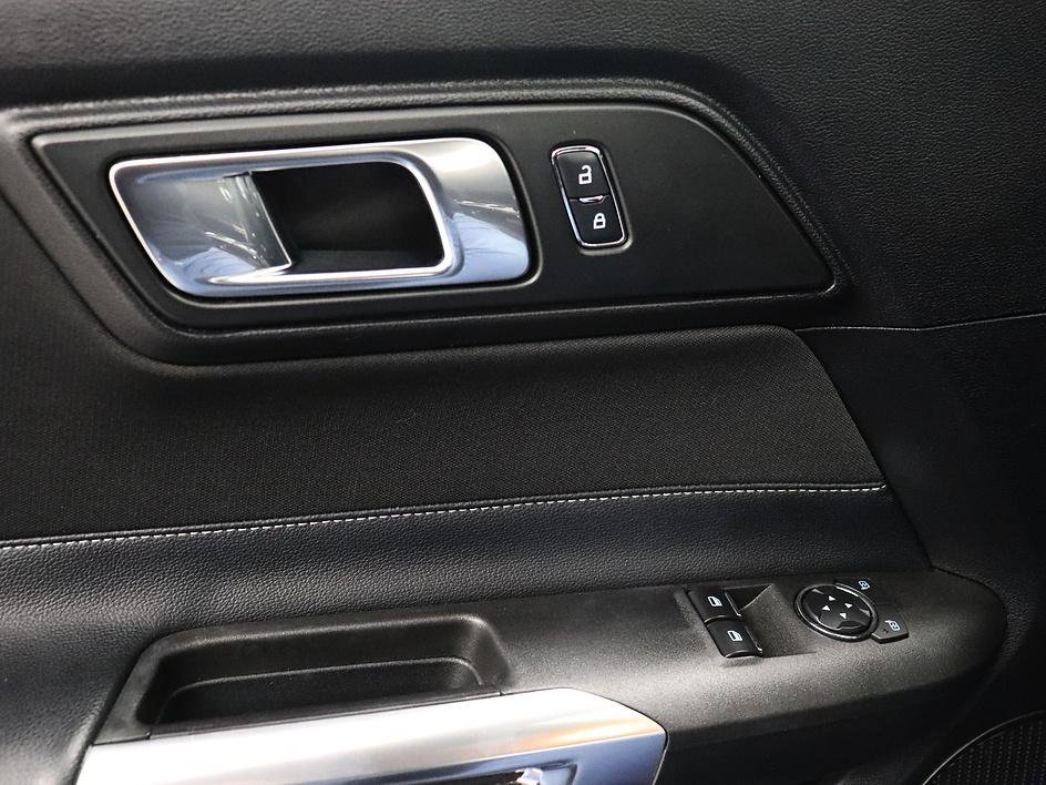 Used 2018 Ford Mustang Coupe w/ Wheel & Stripe Package image 32