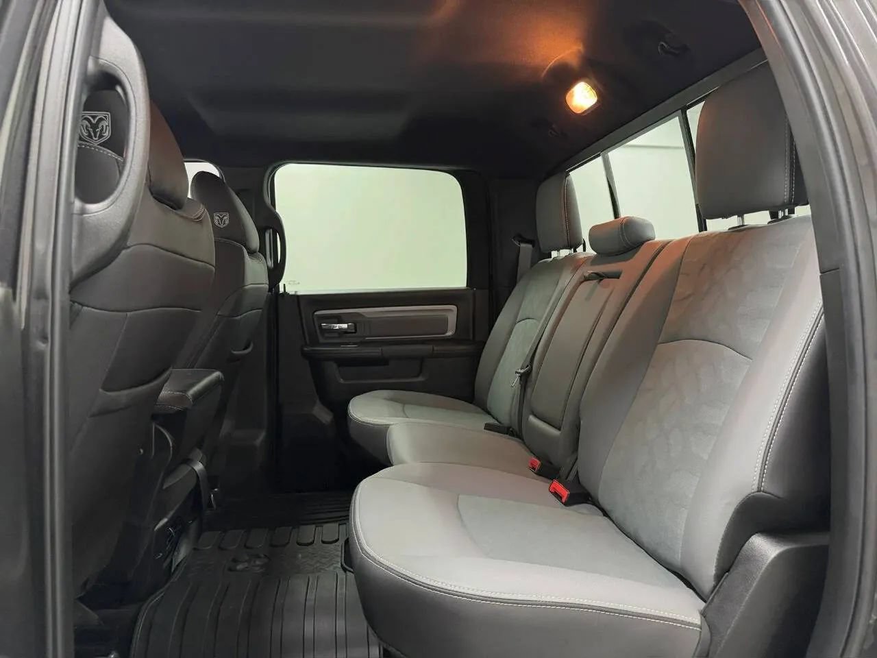 Used 2018 RAM 2500 Power Wagon w/ Luxury Group AWD/4WD image 16
