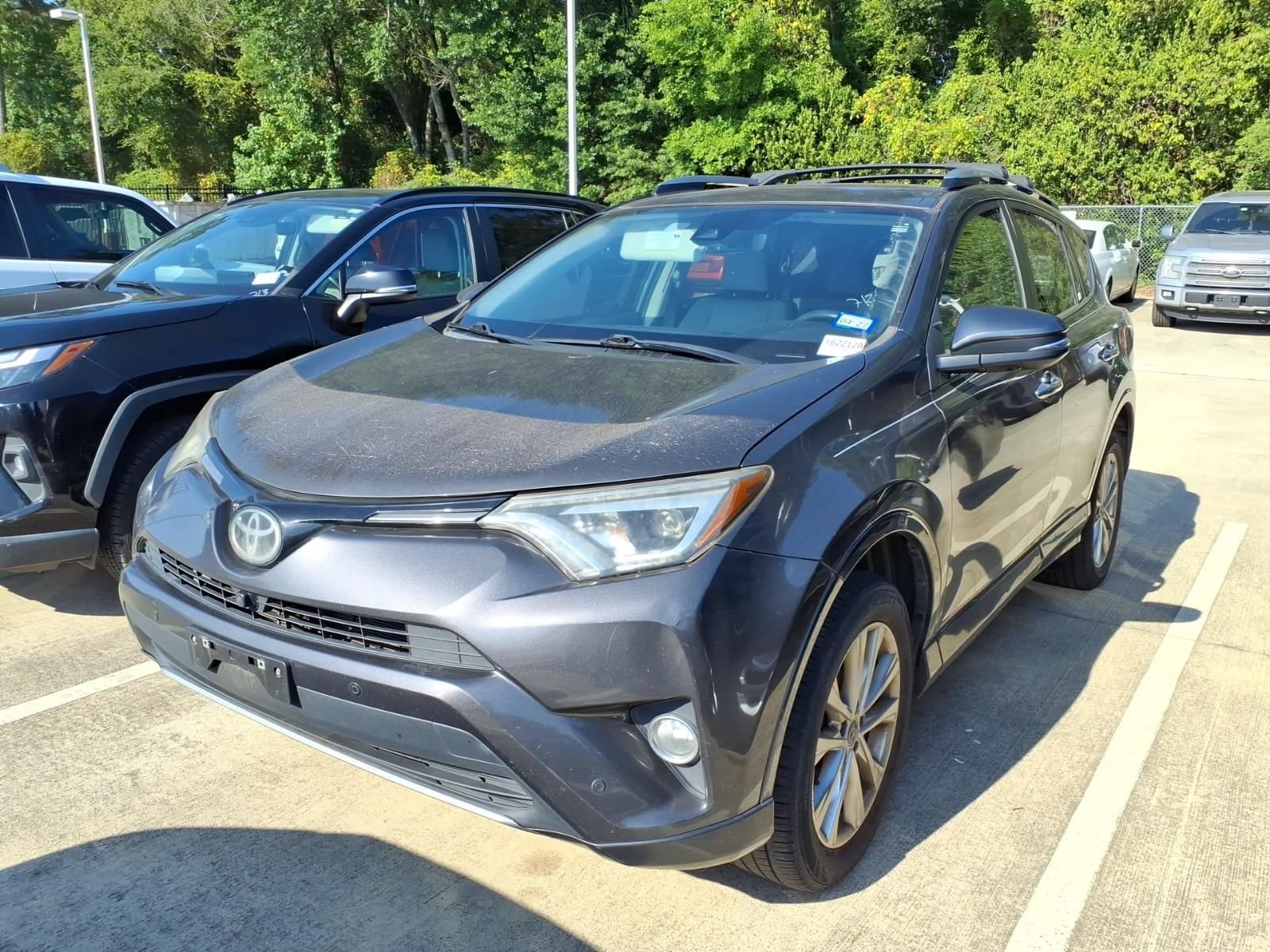 Used 2017 Toyota RAV4 Platinum AWD/4WD image 4