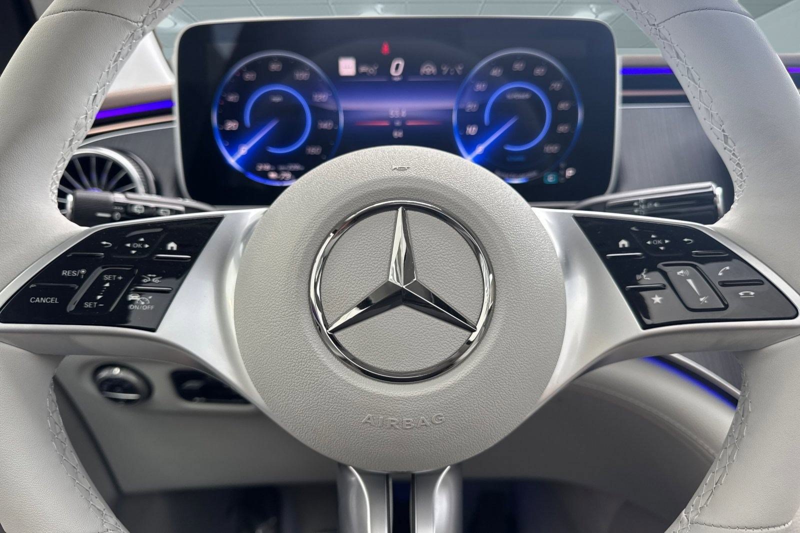 Used 2026 Mercedes-Benz EQE 320+ SUV image 15