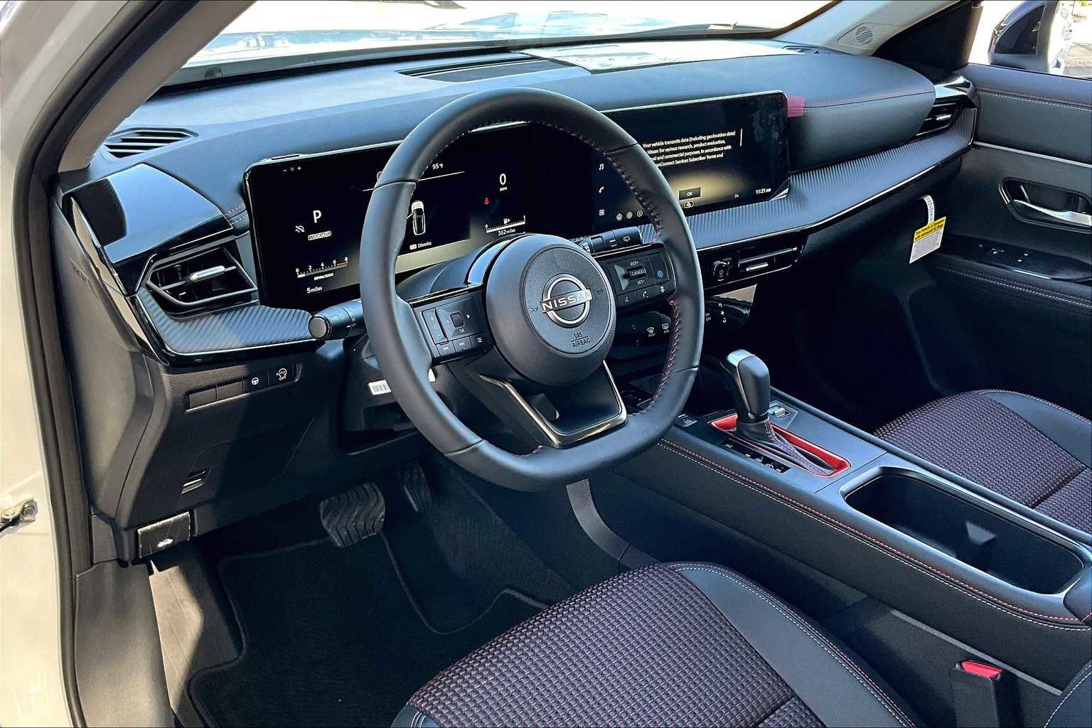 New 2026 Nissan Kicks SR image 8