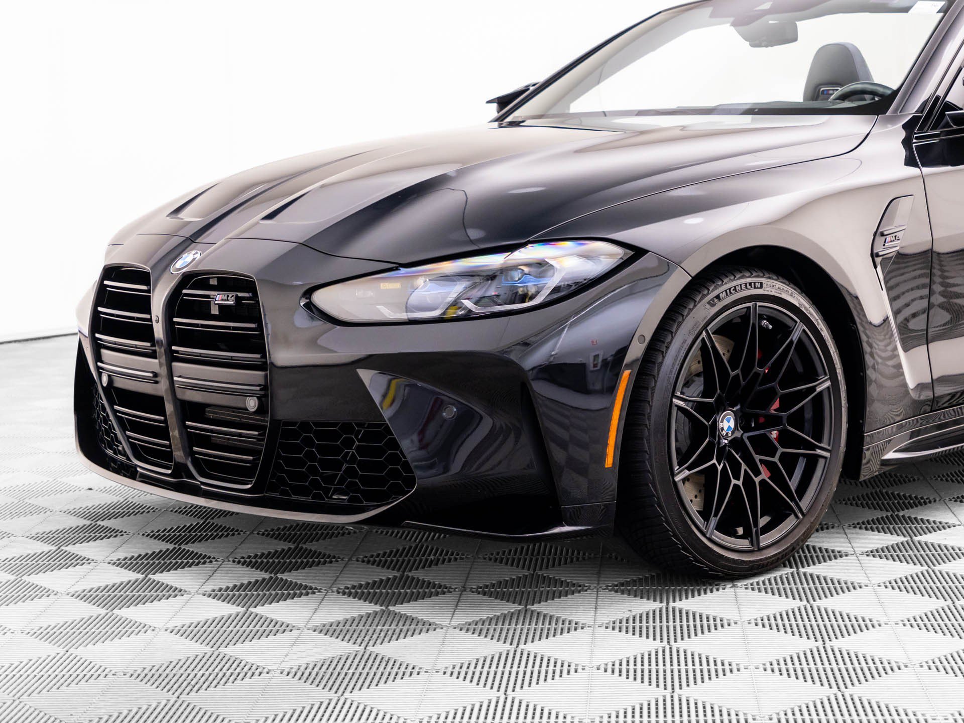 Used 2024 BMW M4 xDrive Competition w/ Executive Package AWD/4WD image 34