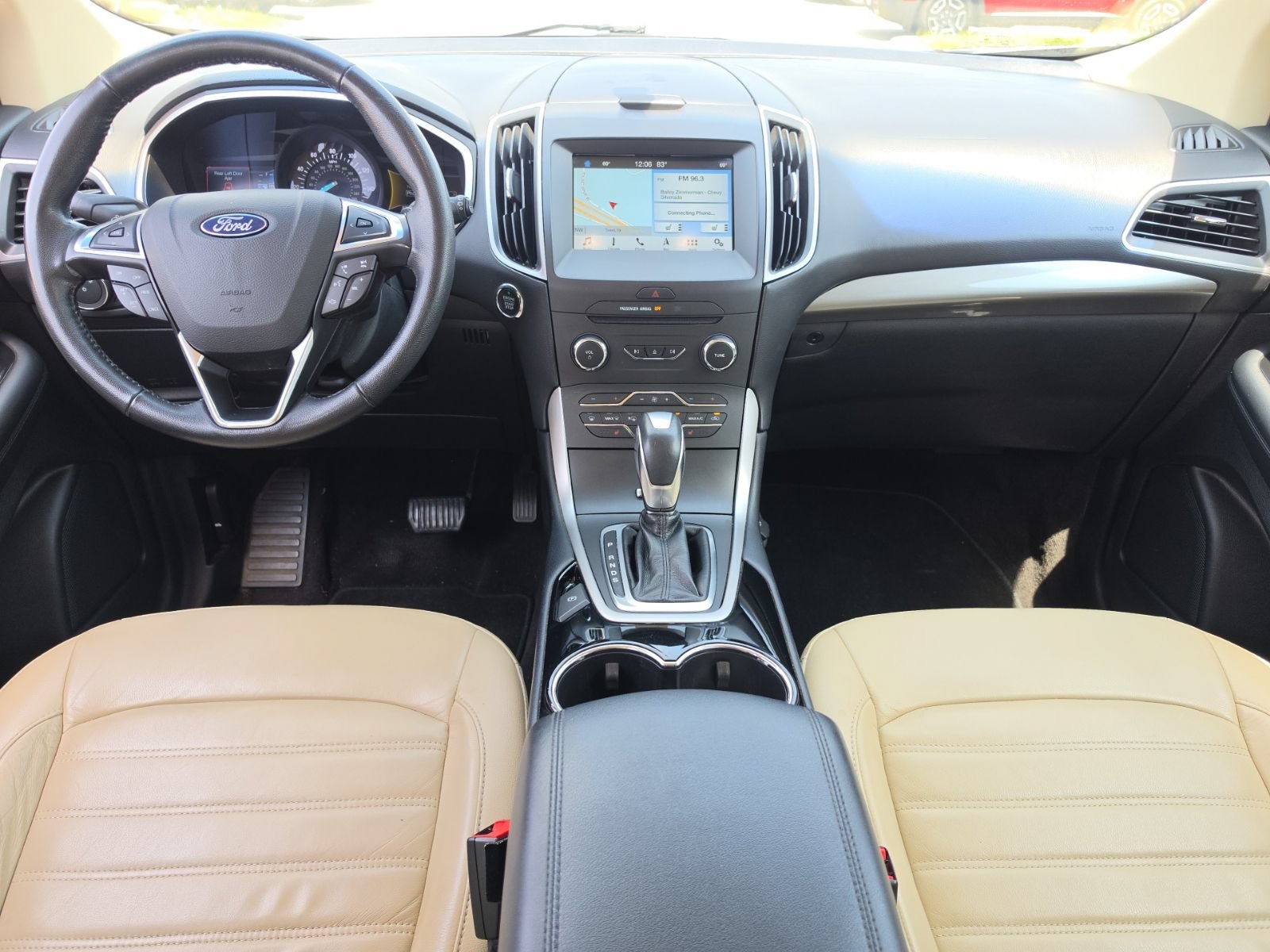 Used 2018 Ford Edge SEL w/ Equipment Group 201A FWD image 19