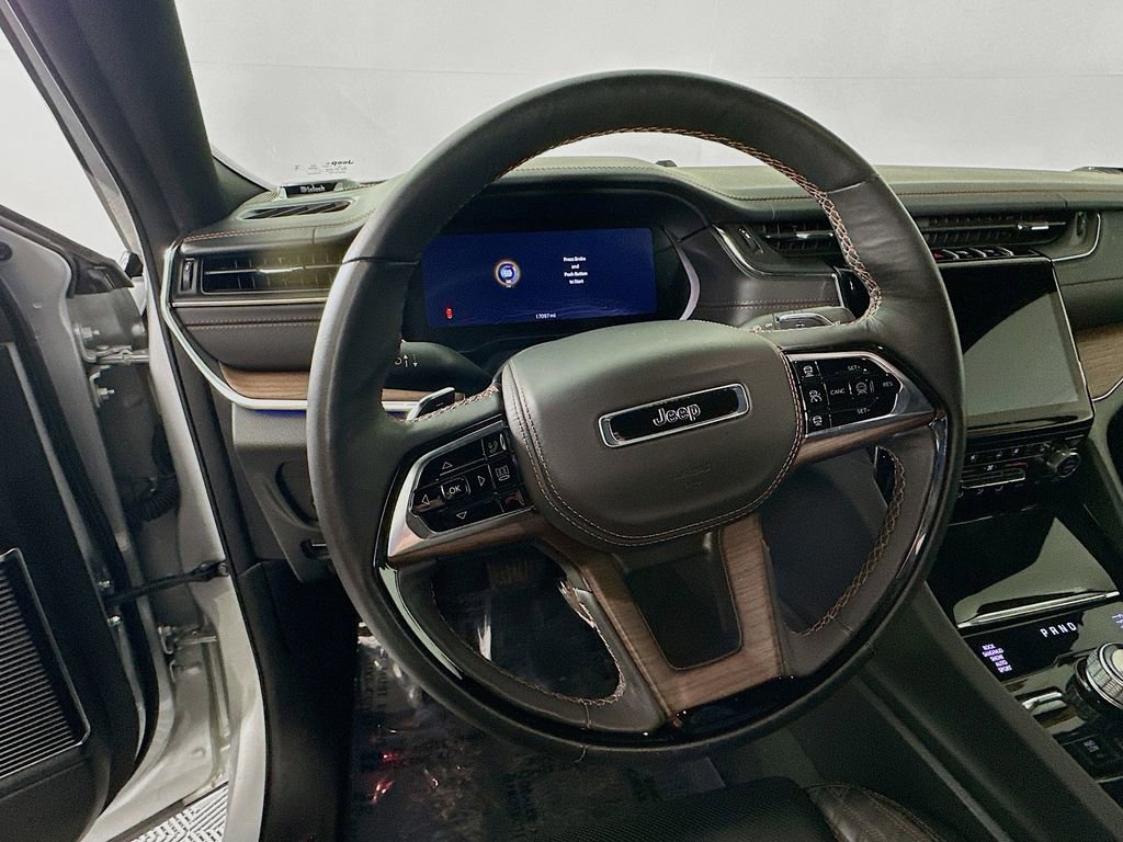 Certified 2024 Jeep Grand Cherokee Summit w/ High Altitude Package image 19