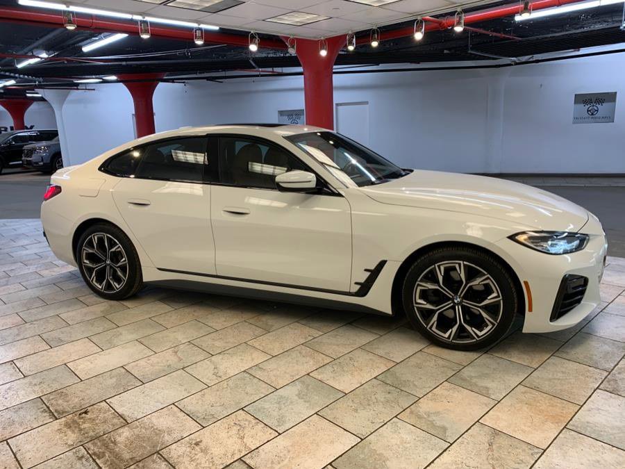 Used 2023 BMW 430i Gran Coupe xDrive w/ M Sport Package AWD/4WD image 5