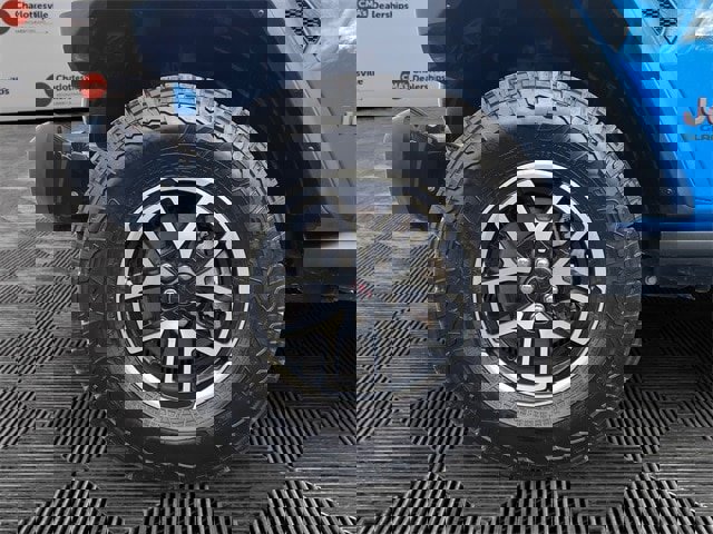 Used 2024 Jeep Gladiator Rubicon w/ Safety Group image 14