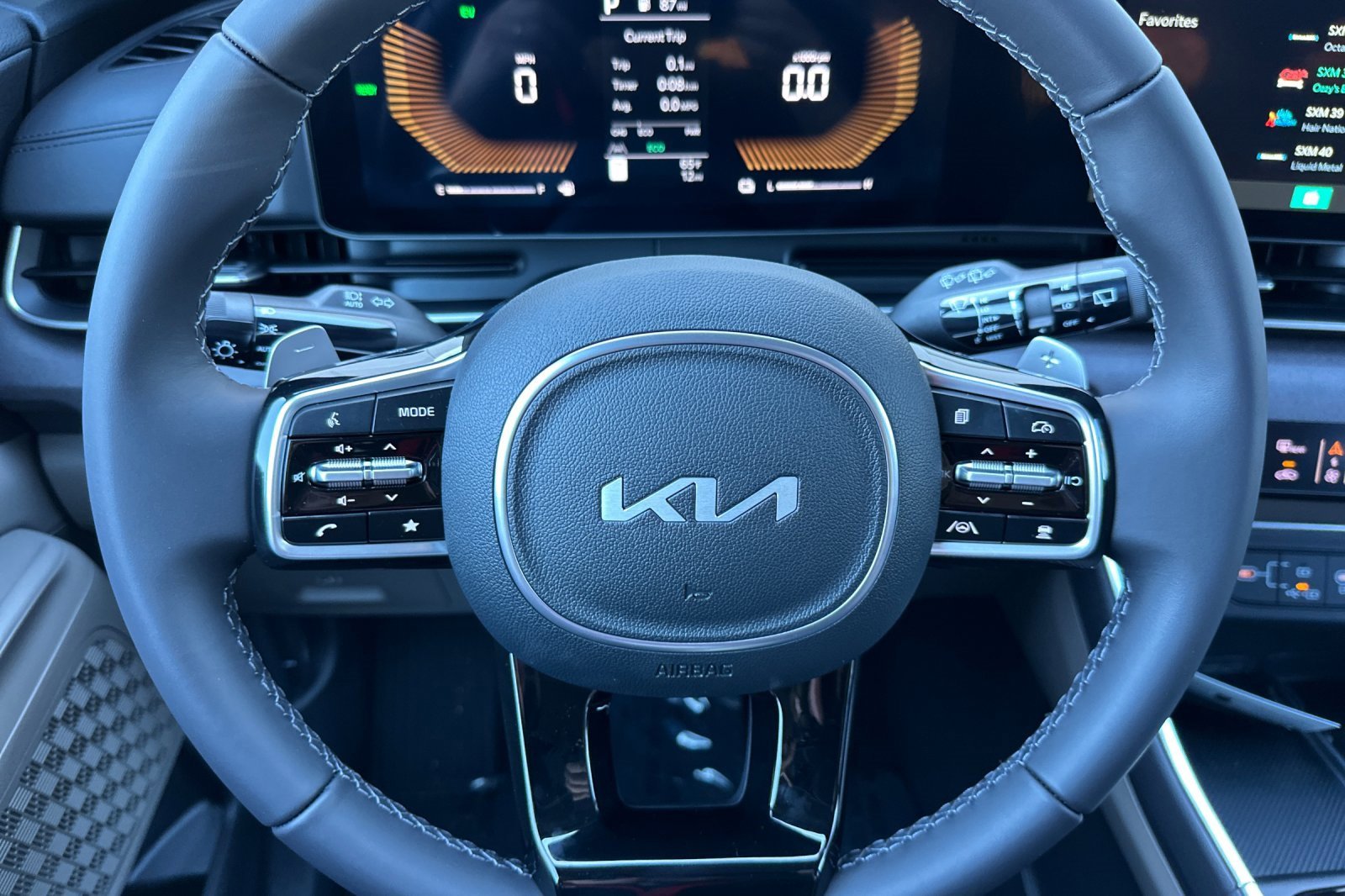 New 2026 Kia Carnival EX image 21