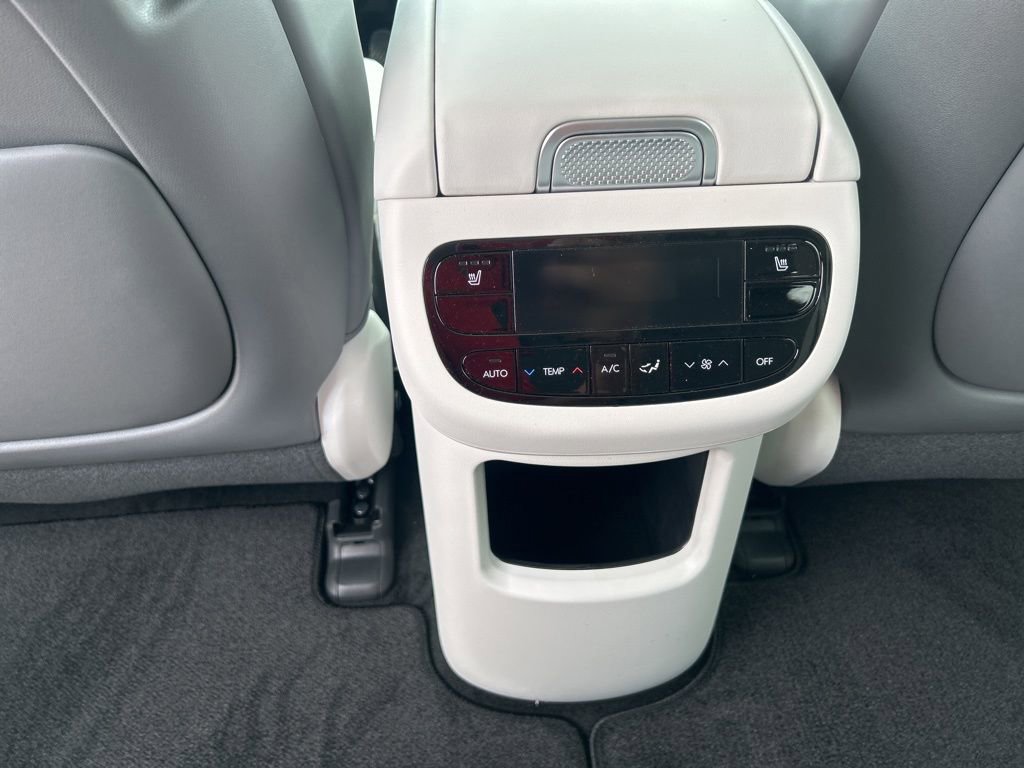 New 2026 Hyundai Ioniq 9 SEL image 19