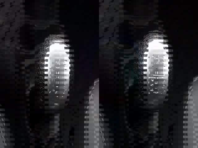 Used 2015 Chevrolet Spark LS image 21