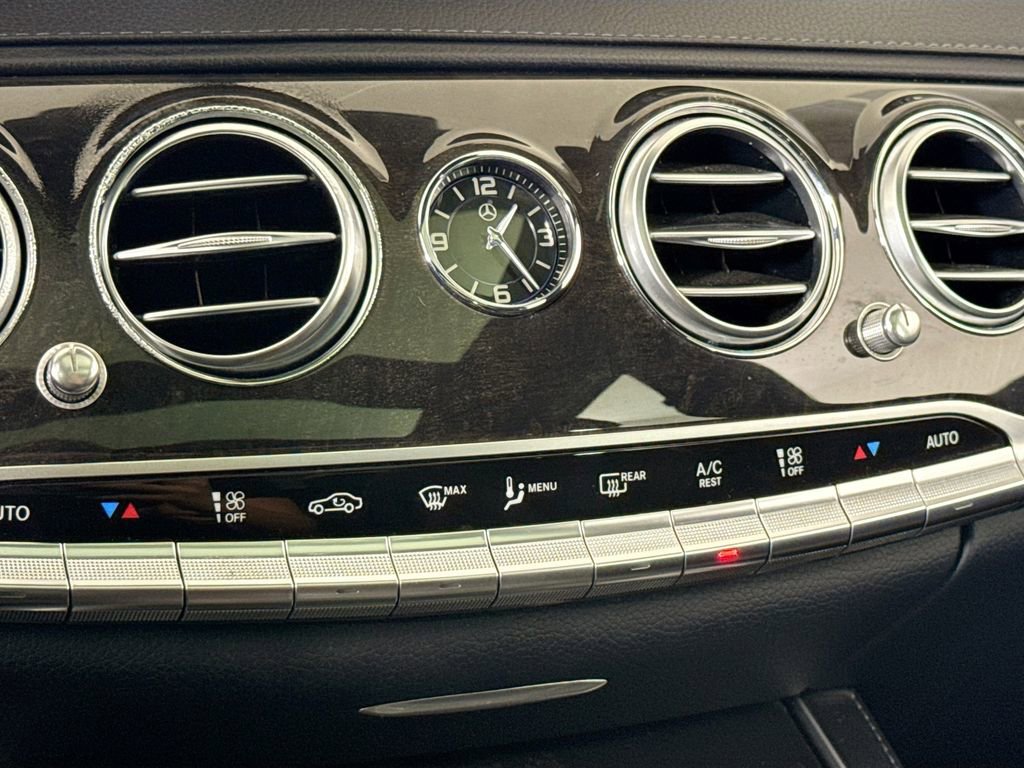 Used 2020 Mercedes-Benz S 560 Sedan image 23