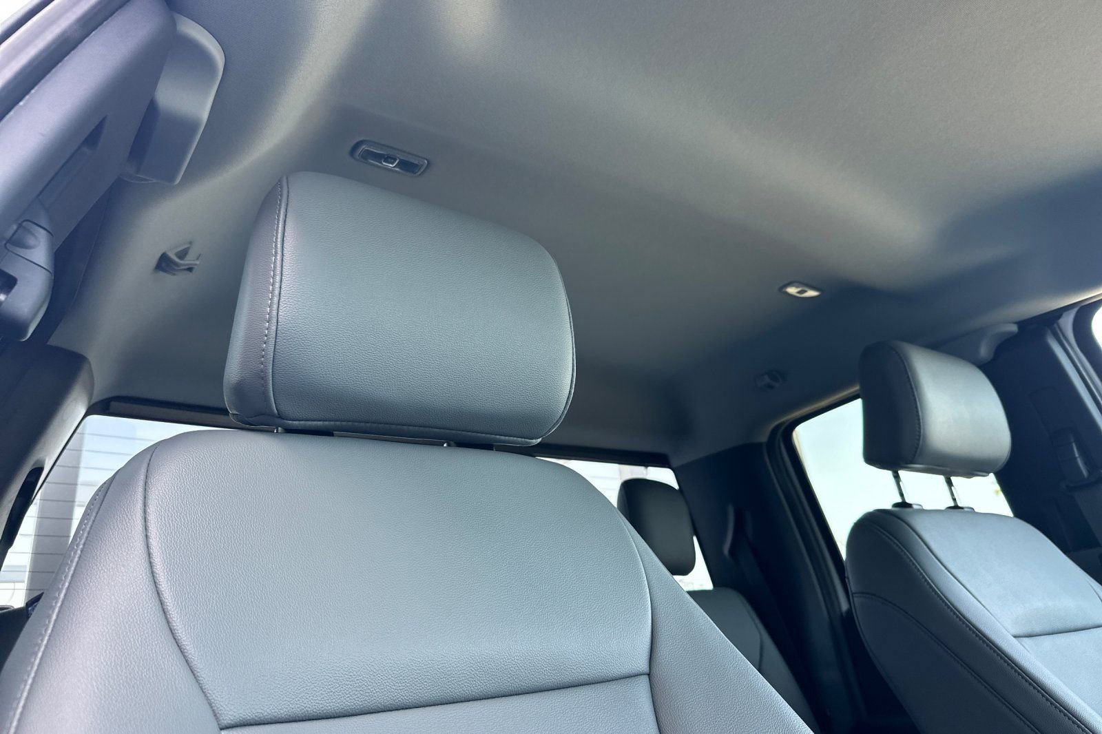 New 2025 Ford F350 XL w/ XL Chrome Package image 15