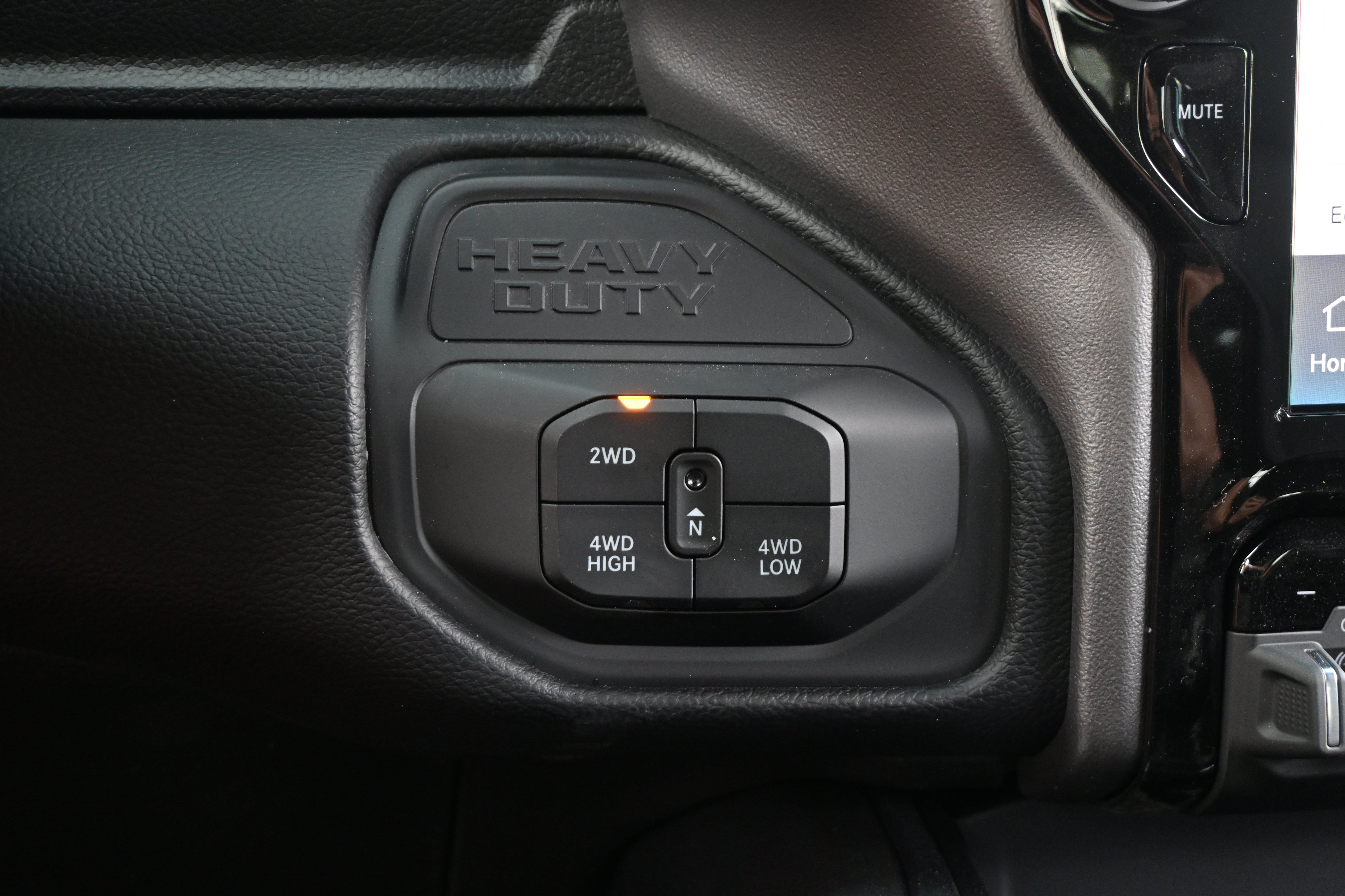 New 2026 RAM 2500 Big Horn AWD/4WD image 25