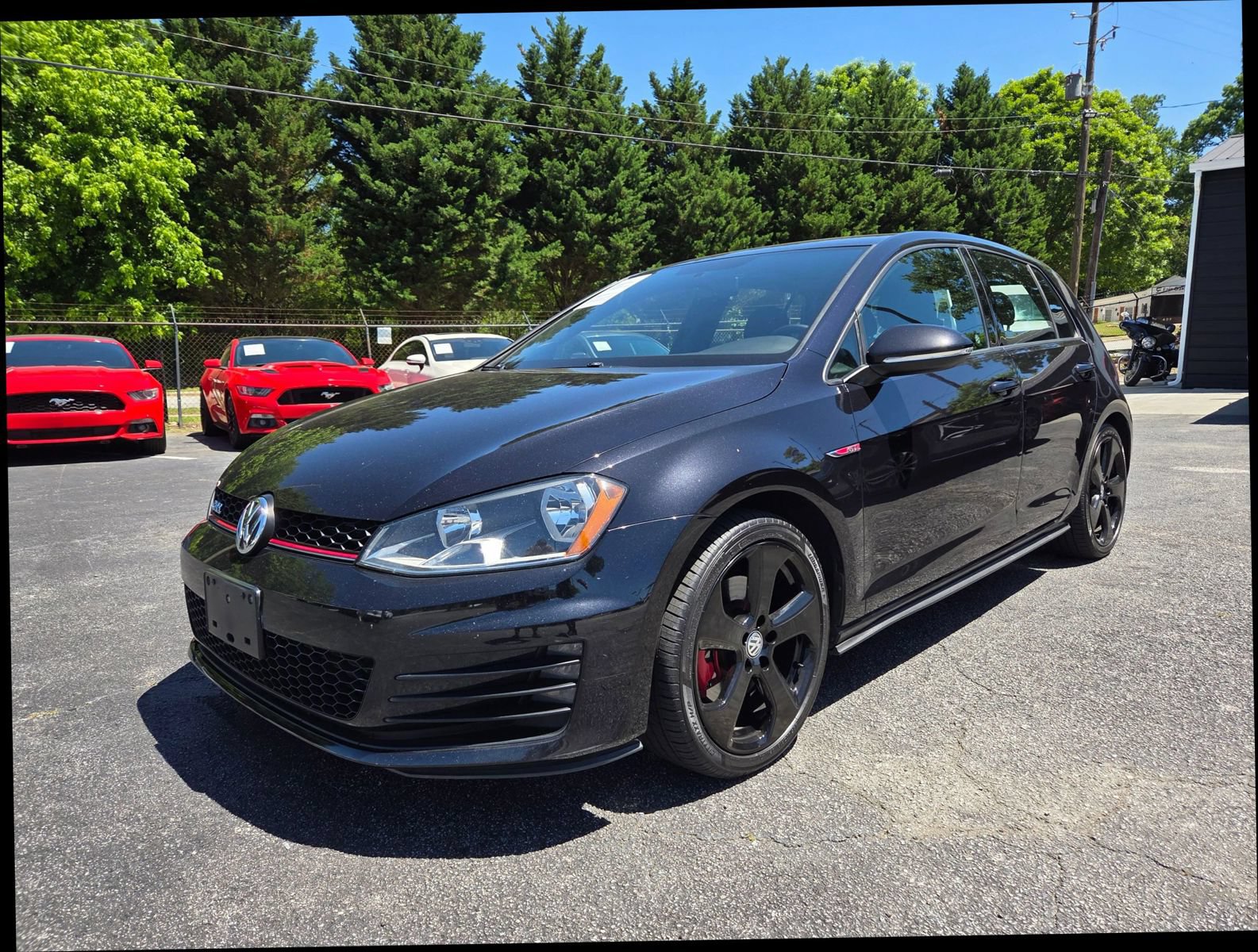 Used 2016 Volkswagen GTI S FWD image 2